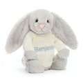 Lapin argenté timide avec pull crème personnalisé